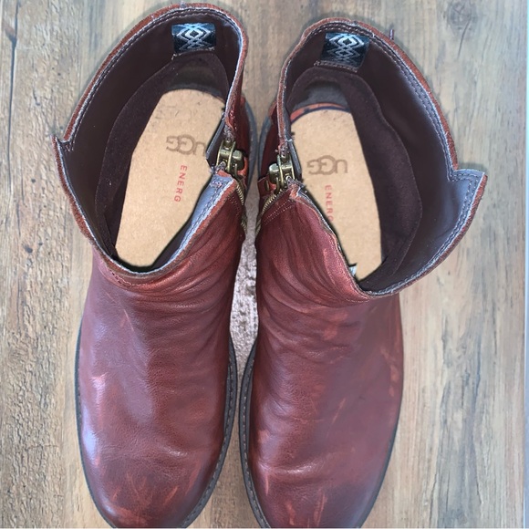 UGG Morrison Pull-On Boot Brown Size 11 - Picture 3 of 8